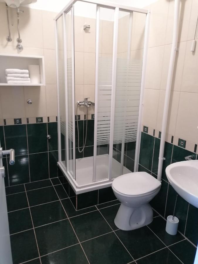 Apartments Dinko Duće Екстериор снимка