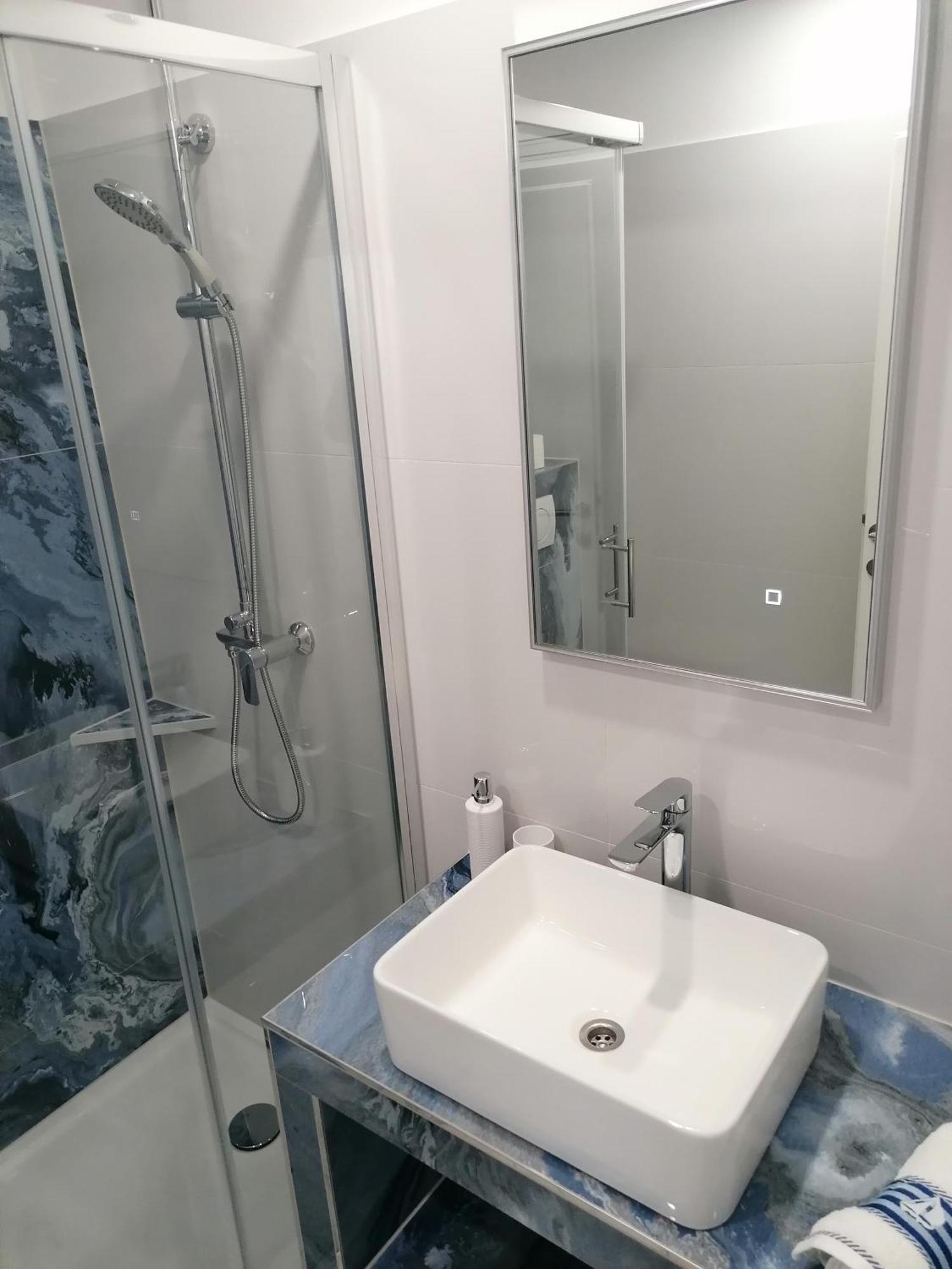 Apartments Dinko Duće Екстериор снимка