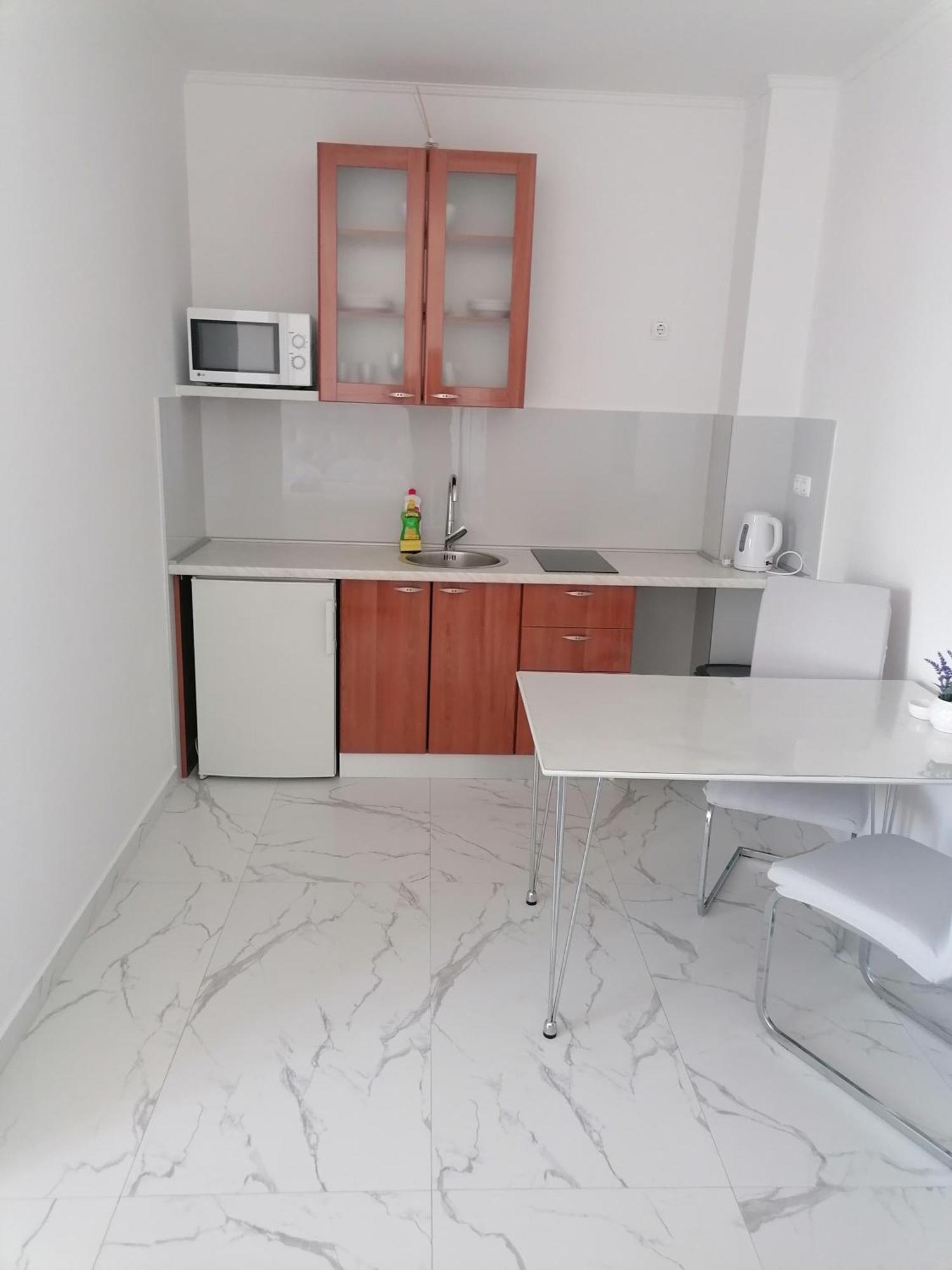 Apartments Dinko Duće Екстериор снимка